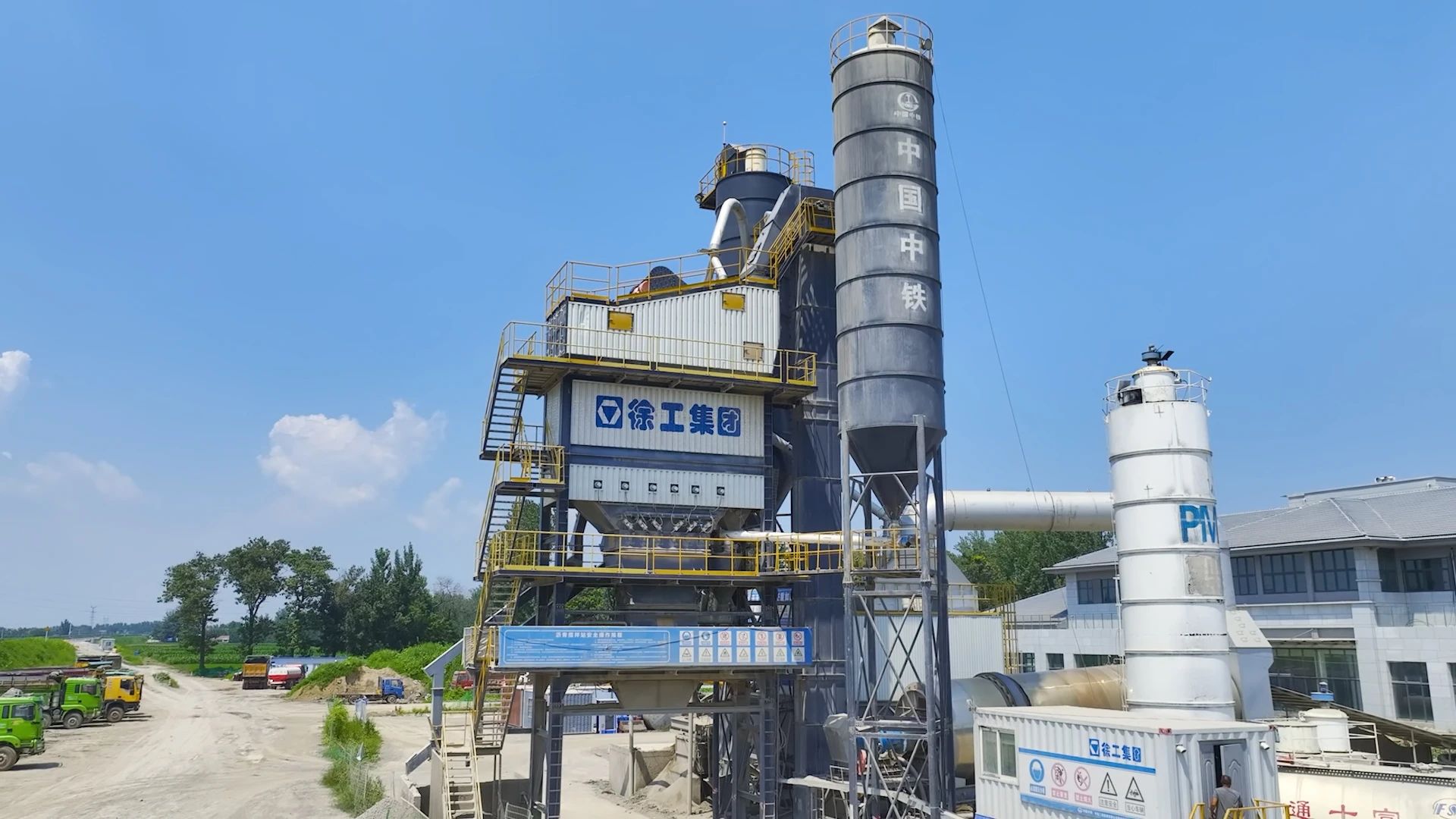 5000型！助力河南高速建設(shè)！