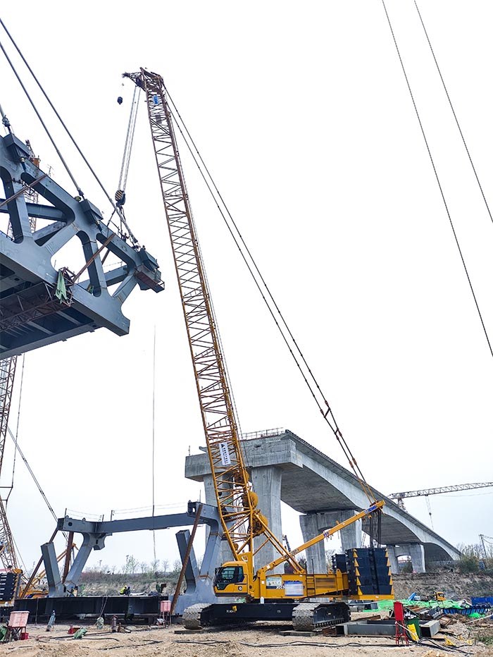 【全球之履】總重3800噸！徐工履帶兄弟團助力“引漢濟渭”管橋建設
