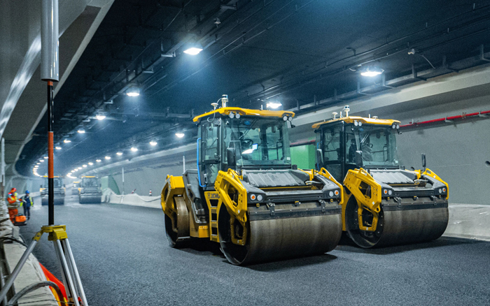 XD135TIV壓路機(jī)：智能施工時代的高效利器！