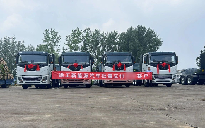 車隊老板的“致富經(jīng)”：“選擇徐工，就是選擇成功！”