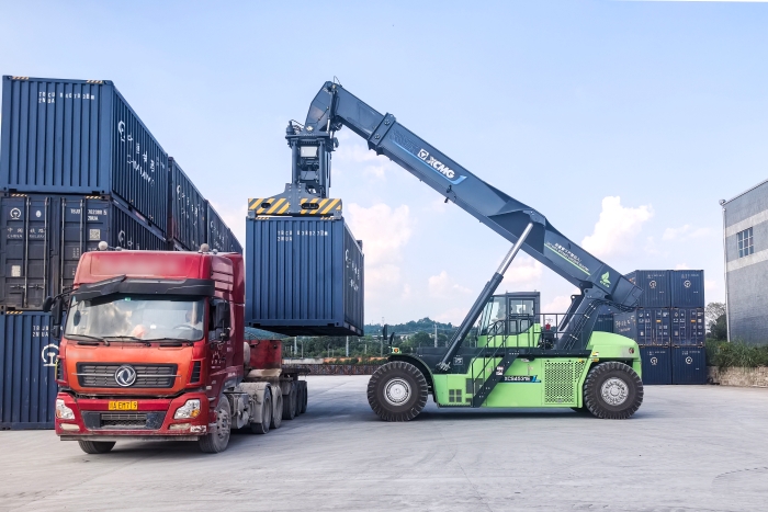 綠色賦能！大宗物資轉(zhuǎn)運的“效能標桿”