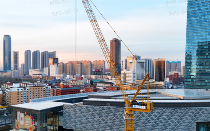 助建摩天雙子塔 | 徐工動臂塔機(jī)閃耀“云端”