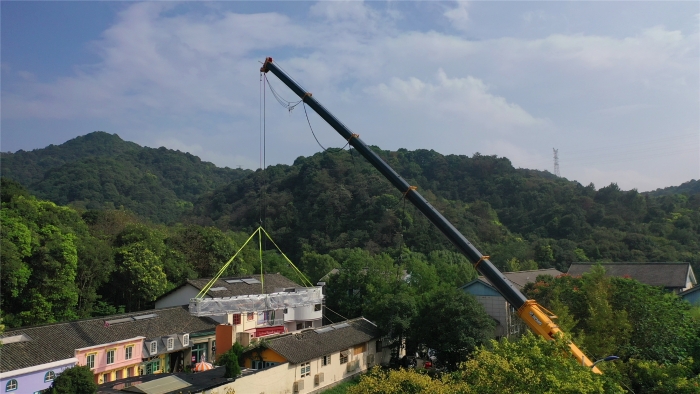 46米跨距吊3天！徐工G2代四橋130噸“闖入”影視圈！