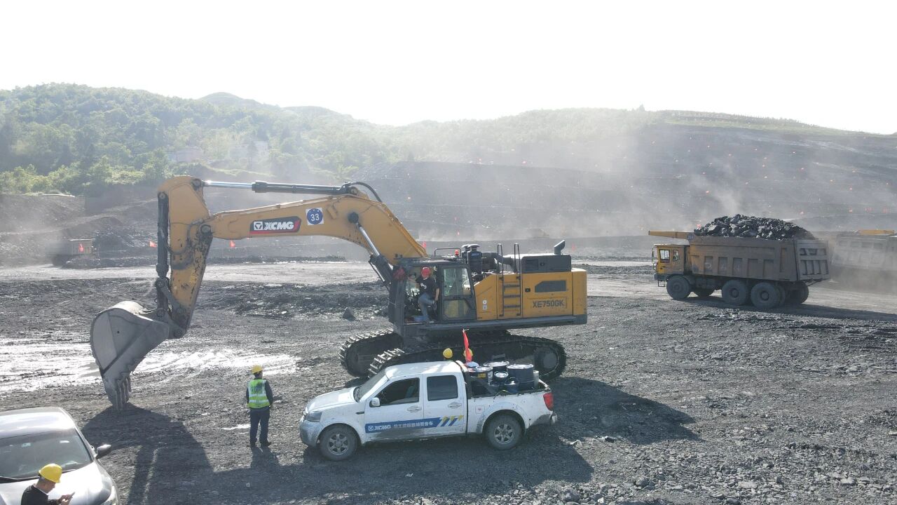 徐工XE750GK礦山“高效勞?！睂嵖兞裂郏γ旱V降本增效