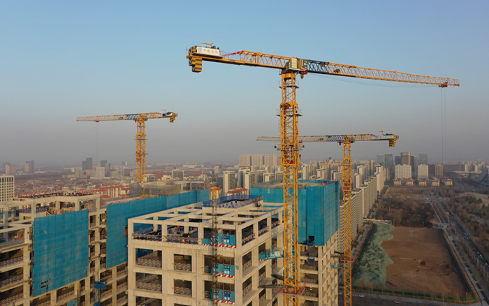 從吊裝到運(yùn)輸，徐工成套裝備護(hù)航國網(wǎng)陜西新基建