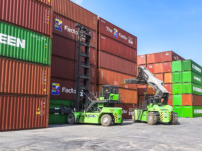 堆場(chǎng)里的“靜音革命”——徐工這對(duì)搭檔做到了！