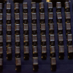 選擇汽車級(jí)貼片電容時(shí)需要考慮哪些因素？